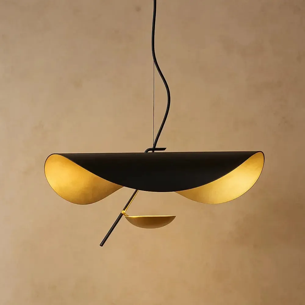 Linear Pendant Light in Curved Metal | Claréon