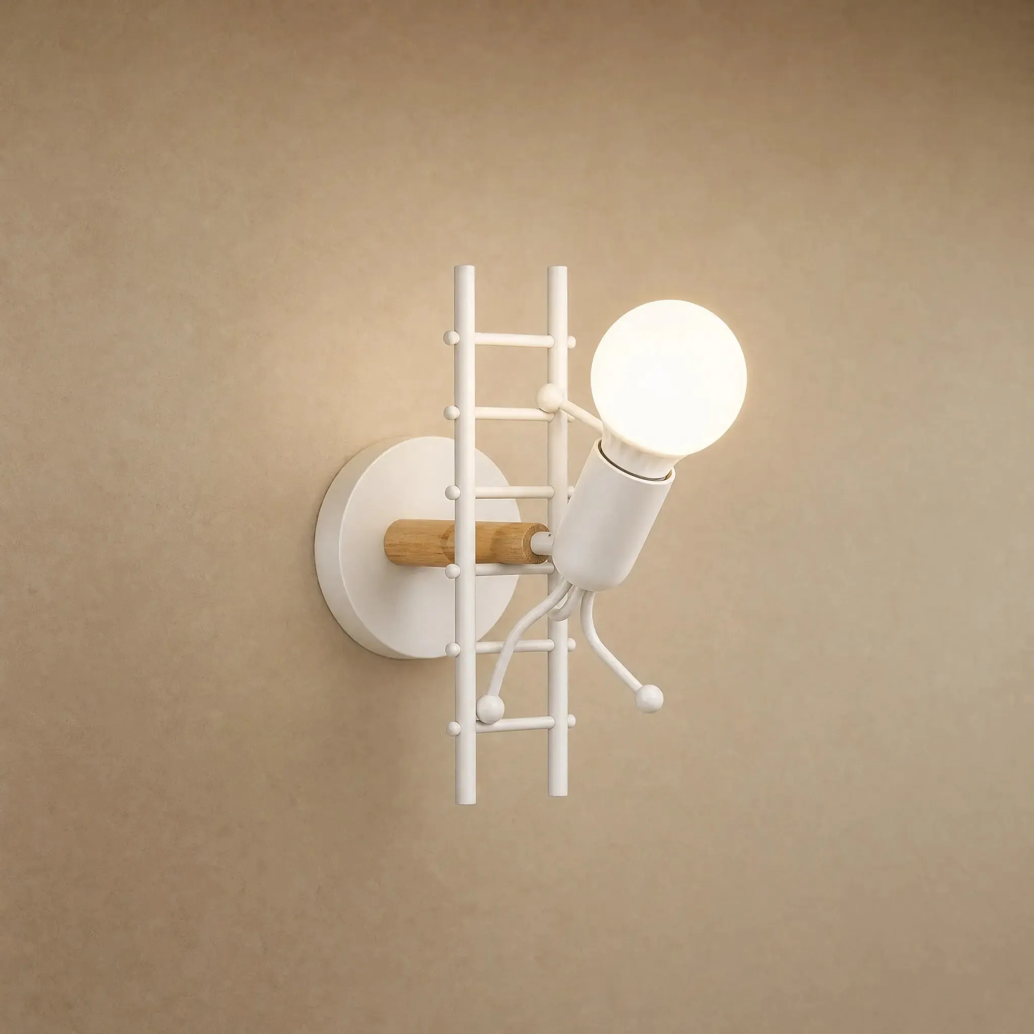 Wall Sconce Metal Little Climber | Divaro