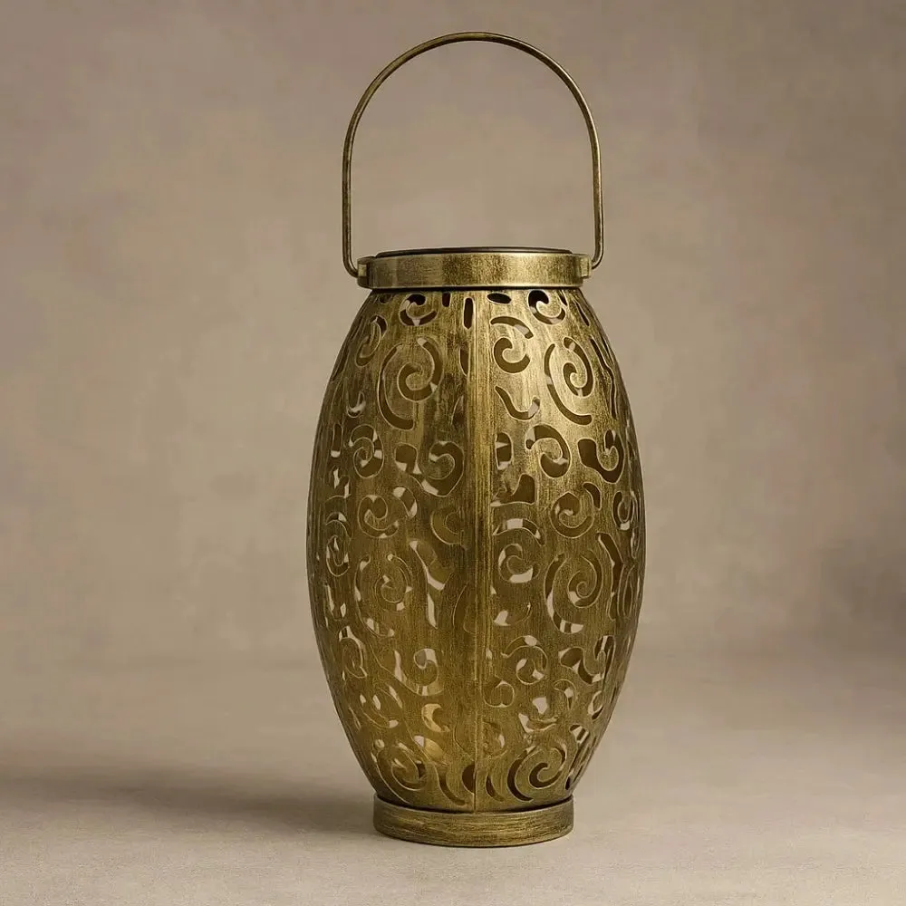 Solar Outdoor Lantern in Sculpted Steel | Luminara