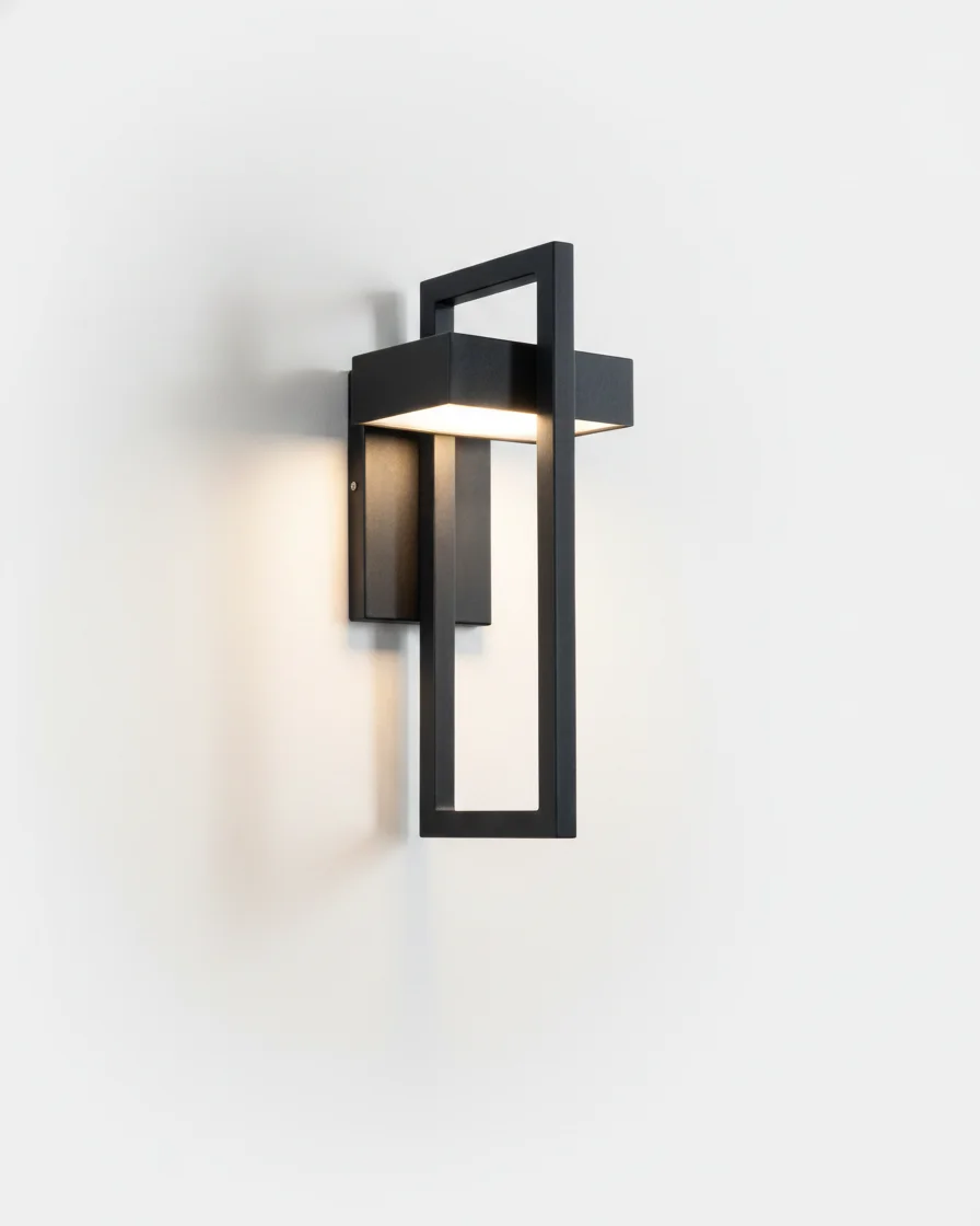 Outdoor Wall Light in Stainless Steel | Tyrial