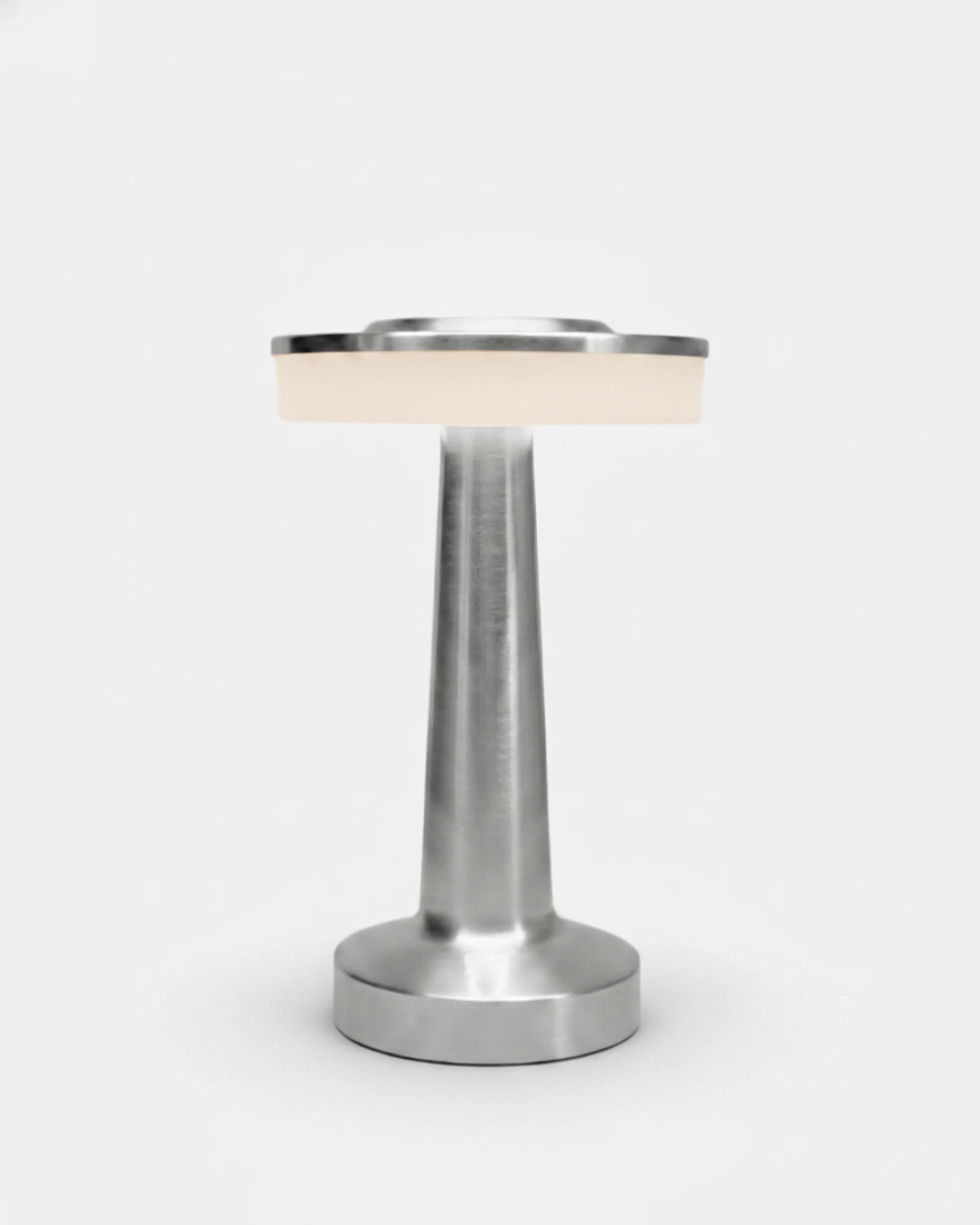 Cordless Table Lamp Brass Rechargeable | Karo