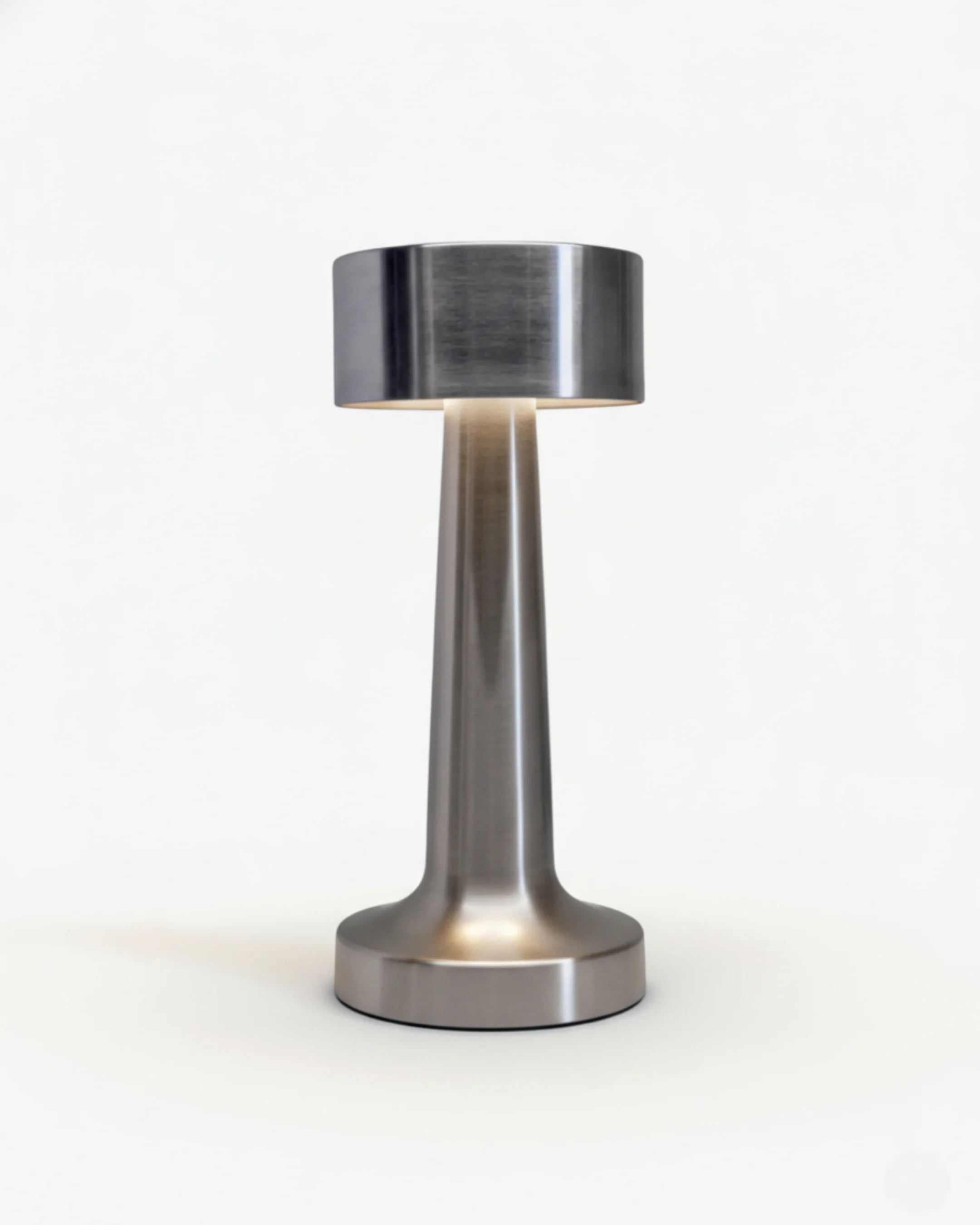 Cordless Table Lamp Metal Rechargeable | Elda