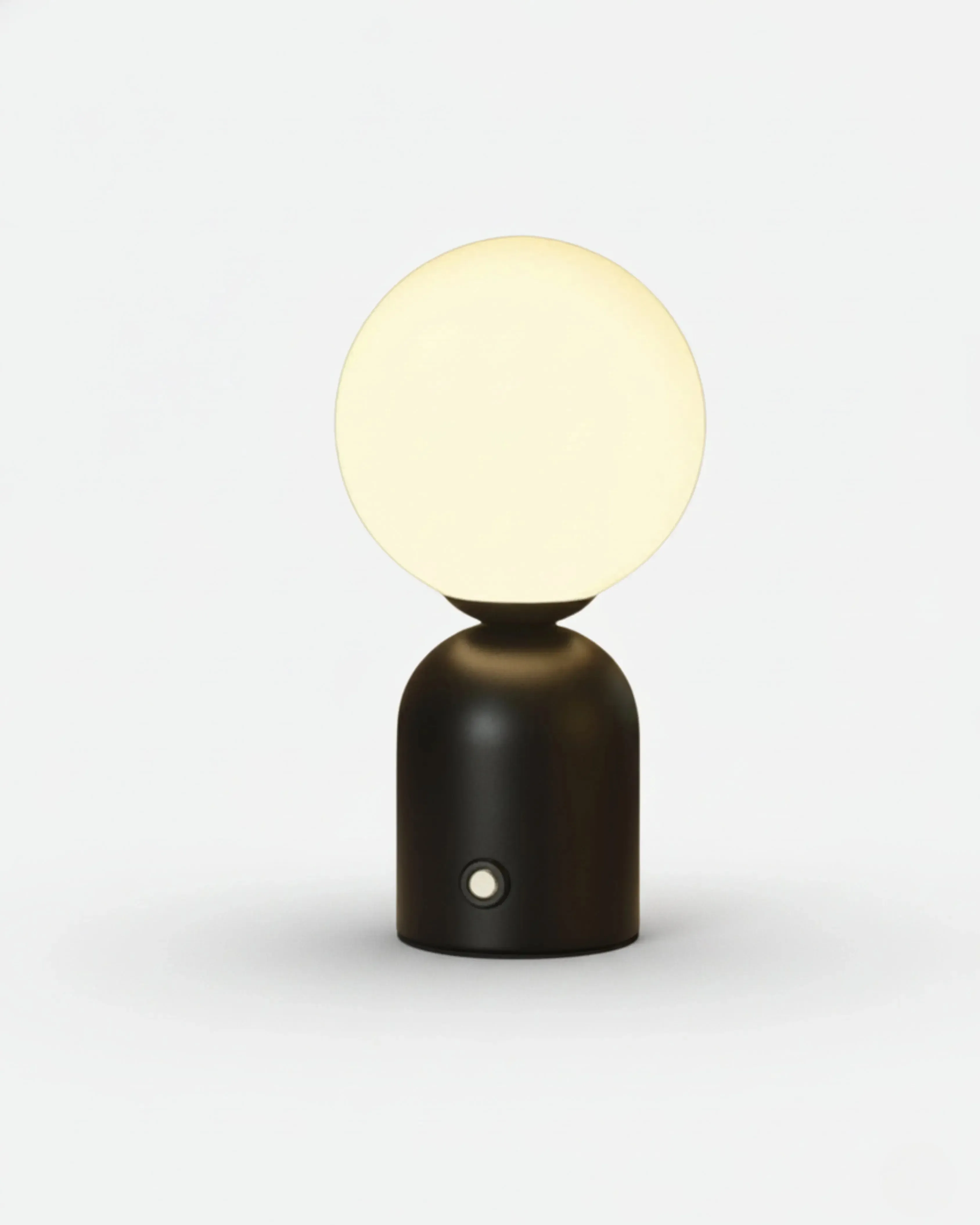 Cordless Table Lamp Metal Rechargeable LED | Lumi