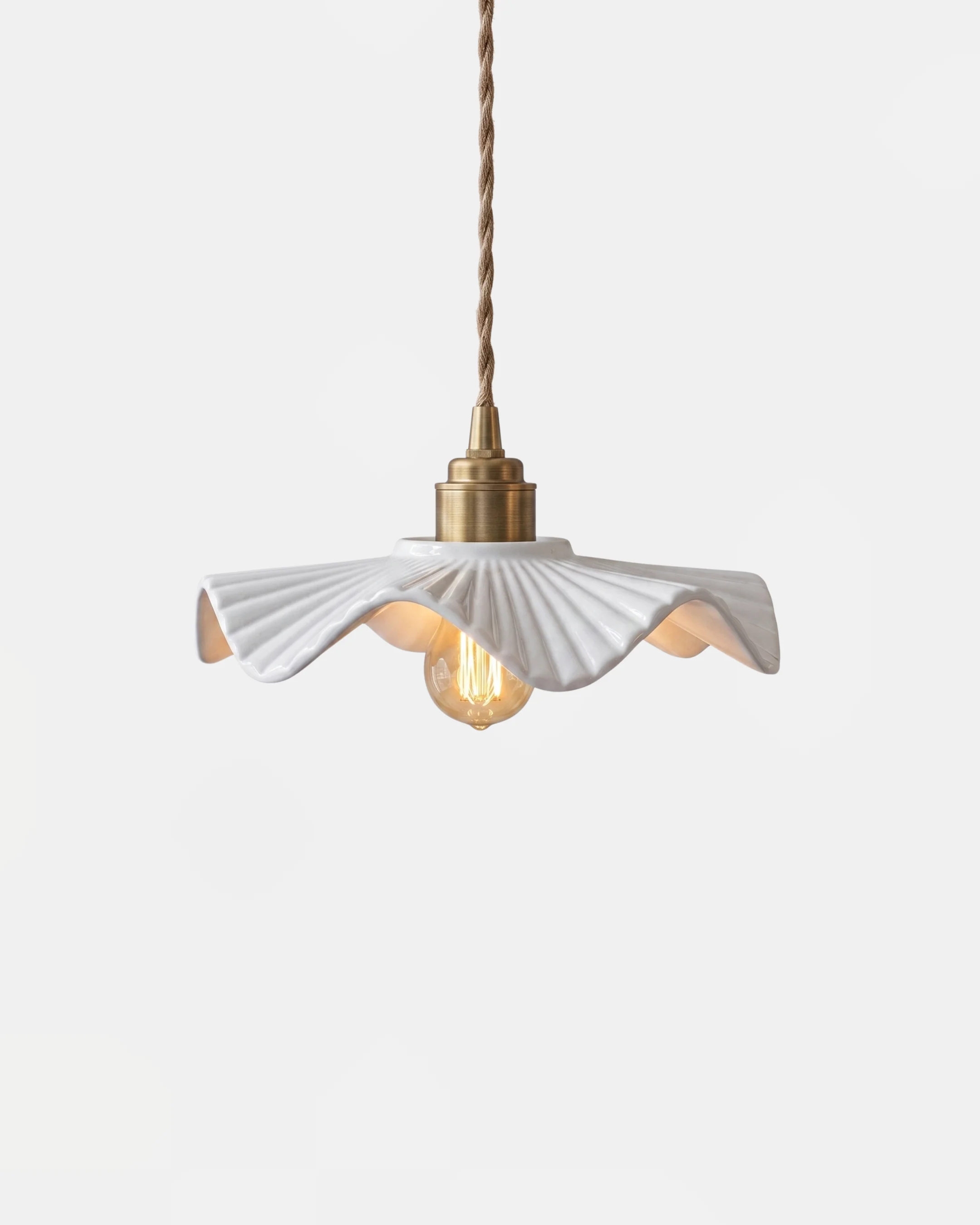 Pendant Light Ceramic Wavy Shade | Wefra